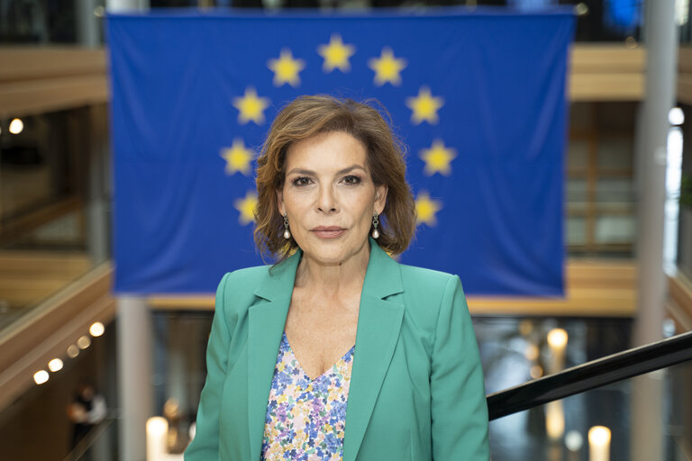 Daniela RONDINELLI in the EP in Strasbourg