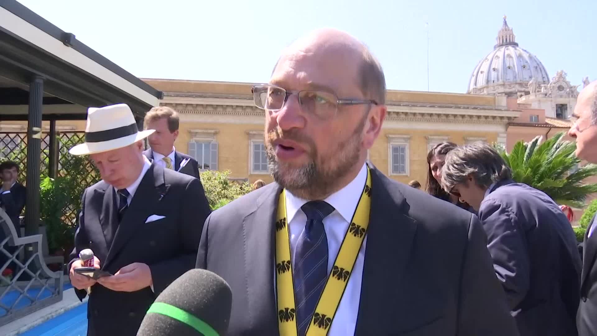 Award of the Charlemagne Prize to Pope Francis: statement by Martin SCHULZ, EP President