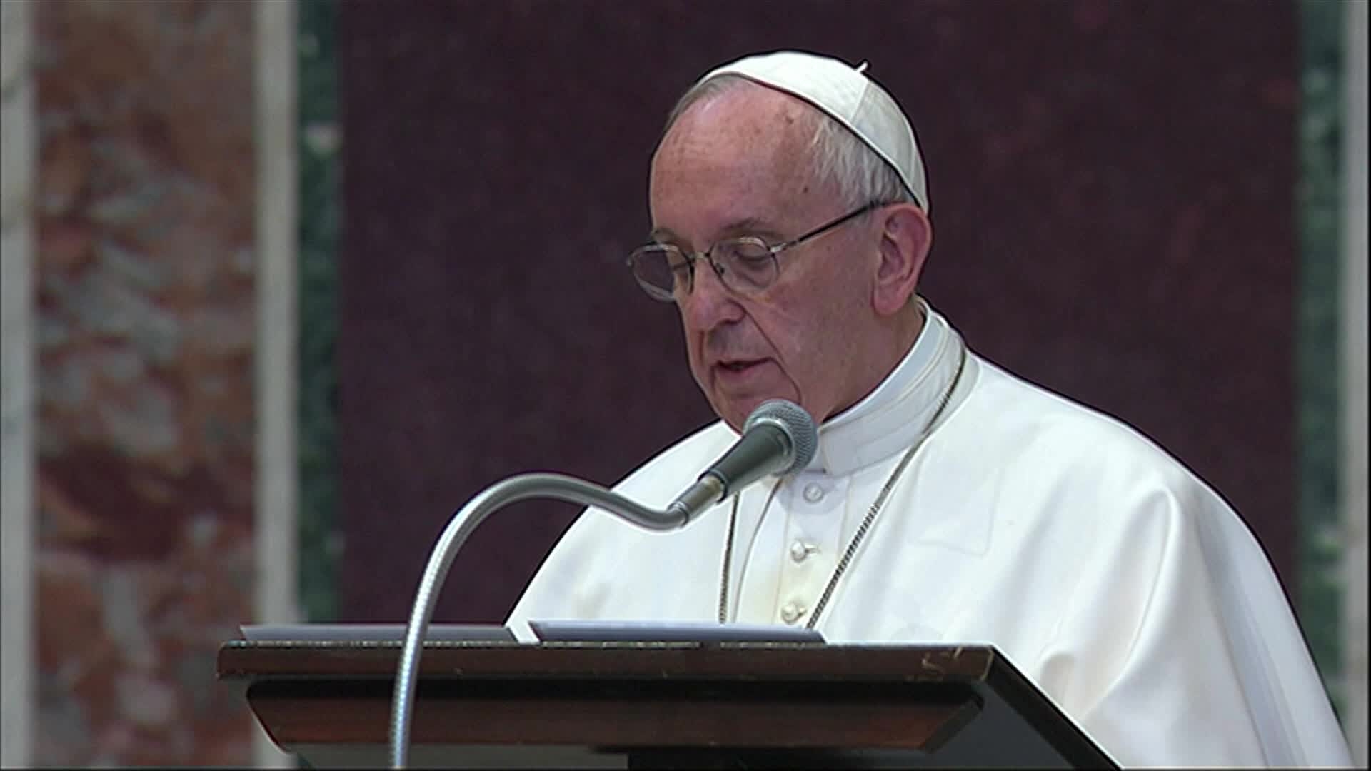 Ceremony of Award of the Charlemagne Prize to Pope Francis: extracts from the speeches by Martin SCHULZ, EP President, Jean-Claude JUNCKER, President of the EC, and Donald TUSK, President of the European Council