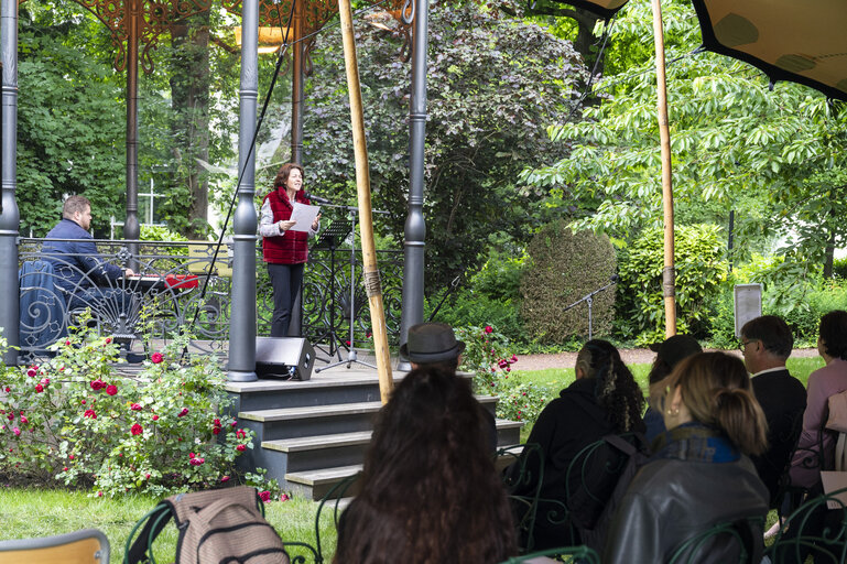 Fotografia 14: Poetry Slam in the Citizens‘ Garden