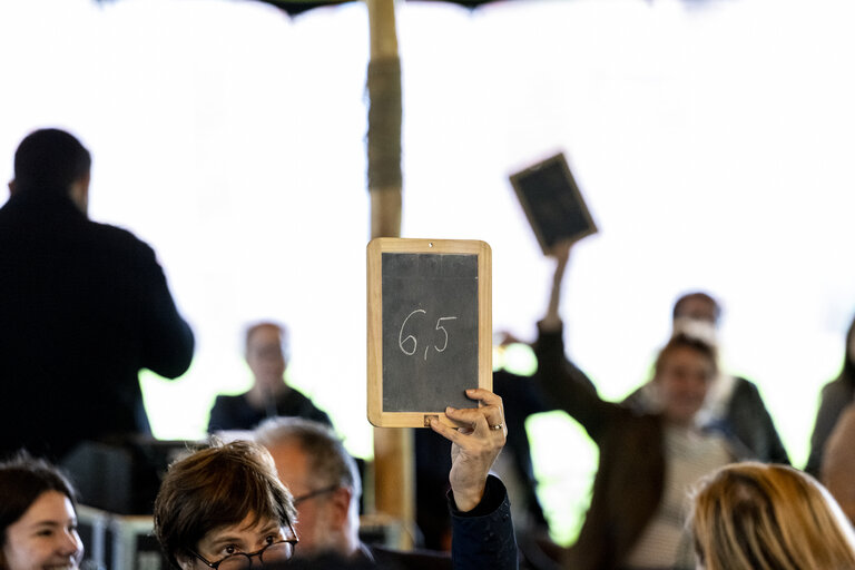 Photo 13 : Poetry Slam in the Citizens‘ Garden