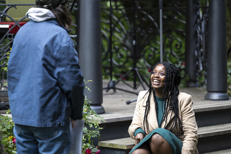 Φωτογραφία 33: Poetry Slam in the Citizens‘ Garden