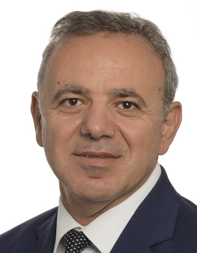 Cyprus MEPs official portraits - 10th Parliamentary term.