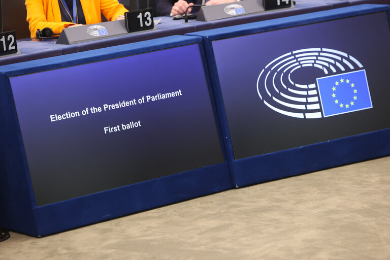 Zdjęcie 33: EP Plenary session - Election of the new EP President