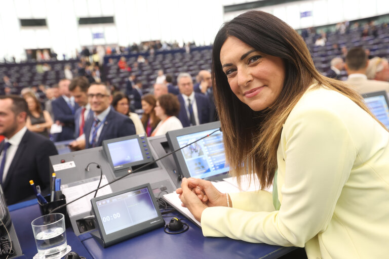 Zdjęcie 8: EP Plenary session - Election of the new EP President