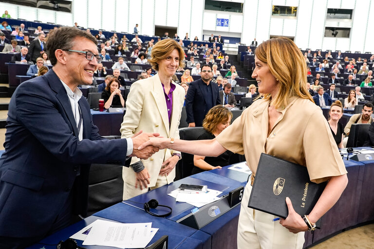 Fotogrāfija 27: EP Plenary session - Election of the new EP President