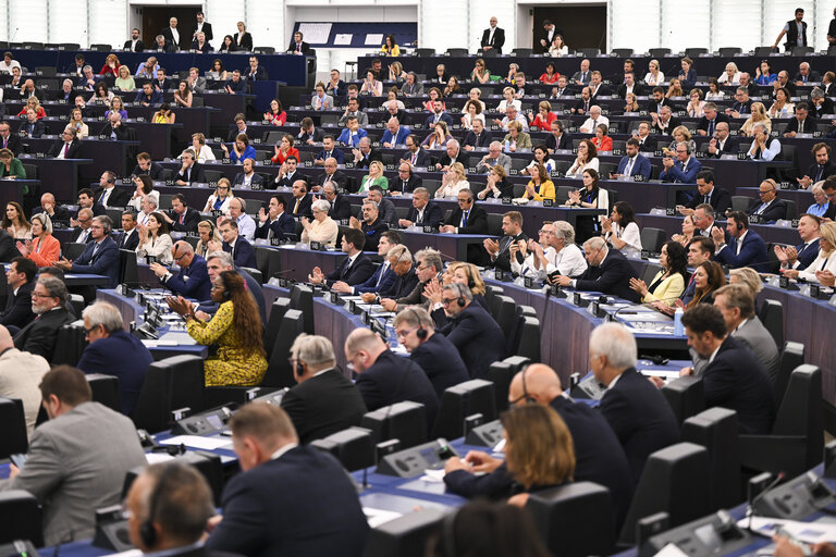 Fotagrafa 15: EP Plenary session.- Election of the new EP President