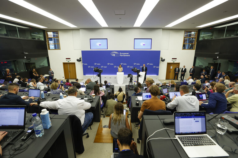 Foto 20: Press conference of the newly elected President of the EP