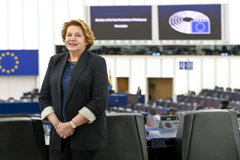 Valokuva 12: Caterina CHINNICI in the EP in Strasbourg