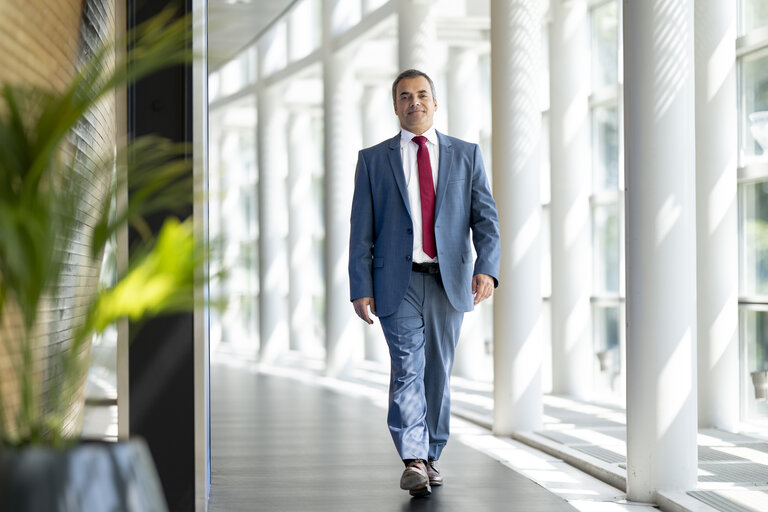 Φωτογραφία 9: Andre RODRIGUES in the EP in Strasbourg