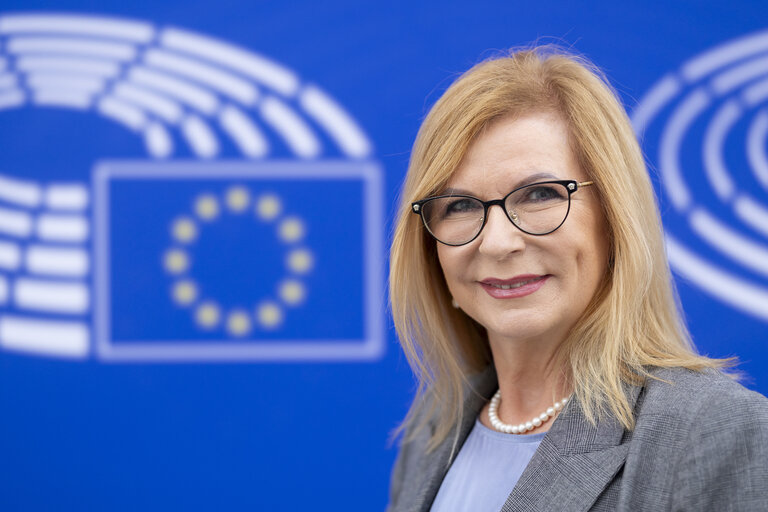 Φωτογραφία 6: Malgorzata GOSIEWSKA in the EP in Brussels