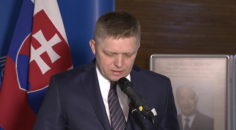 Unveiling of the bust of Alexander DUBČEK by Martin SCHULZ, EP President, in the presence of Robert FICO, Slovak Prime Minister and President in office of the Council of the EU