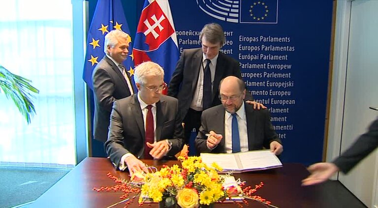 Lex signing ceremony in the presence of Martin SCHULZ, EP President and and Ivan KORČOK, Slovak Presidency: extracts from the ceremony