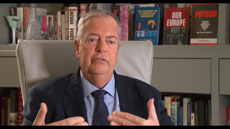 The story of the EP by its Presidents: Julian PRIESTLEY, EP Secretary General 1997 - 2007 - 4. EP Administration: The EP premises purchase