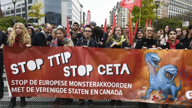 Darba kārtībā: CETA nolīgums un ES tirdzniecības politika, aviācijas drošības noteikumi, lauksaimnieku ienākumi, ražojošo patērētāju domāšanas atbalstīšana