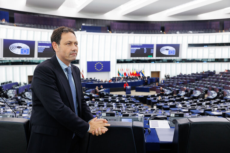 Fotogrāfija 2: Ruggero RAZZA in the EP in Strasbourg