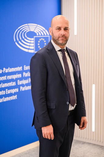 Photo 9: Michele PICARO in the EP in Brussels