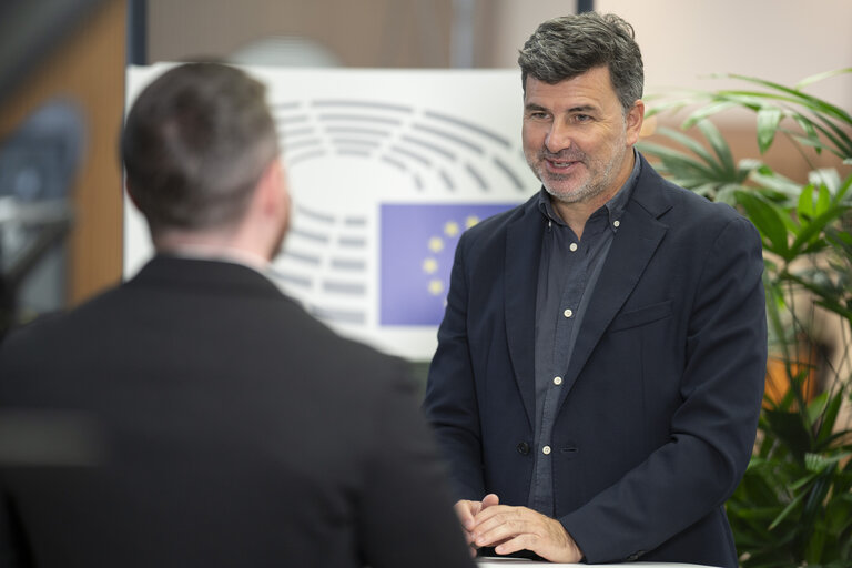 Fotó 14: Nicolas GONZALEZ CASARES in the EP in Brussels