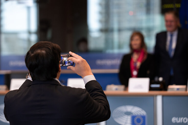 Photo 41 : Delegation to the EU-Mexico Joint Parliamentary committee constitutive meeting