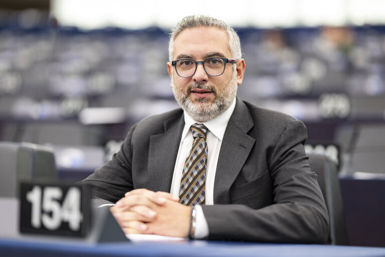 Fotografija 6: Denis NESCI in the EP in Strasbourg