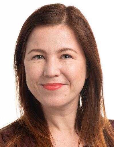 Sara Matthieu - official portrait - 9th Parliamentary term