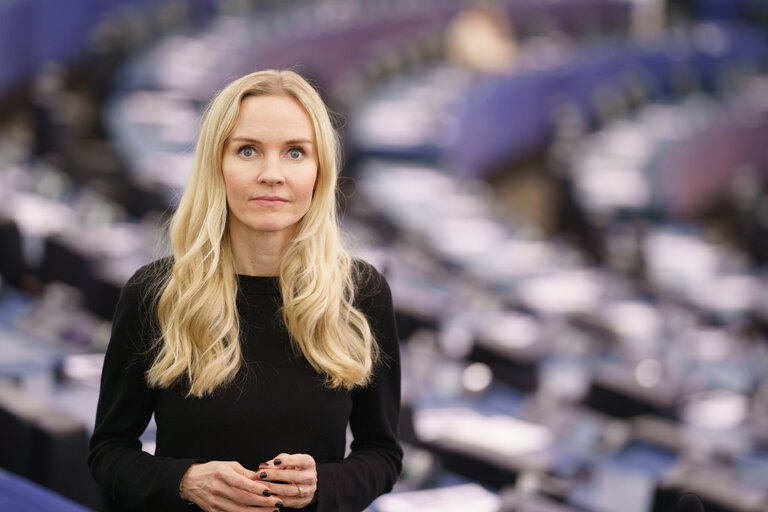 Valokuva 2: Aura SALLA  in the EP in Strasbourg