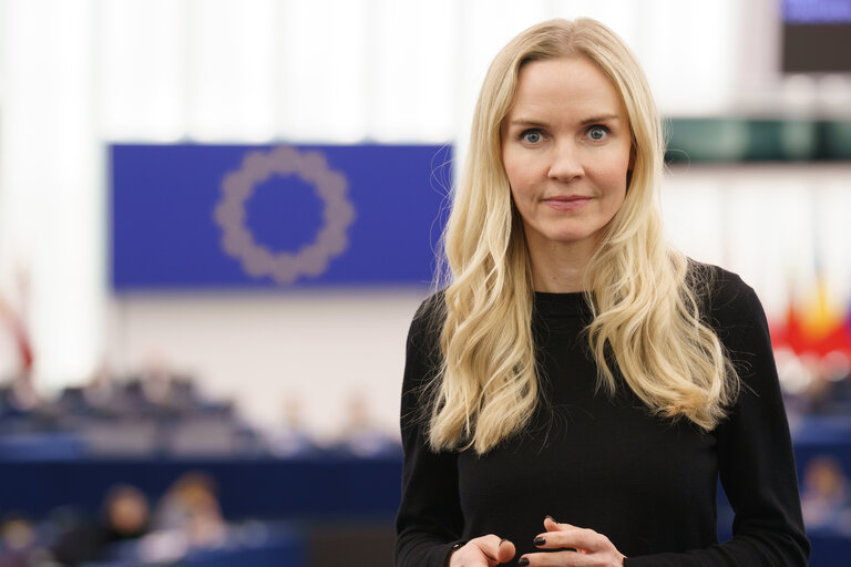 Valokuva 8: Aura SALLA  in the EP in Strasbourg