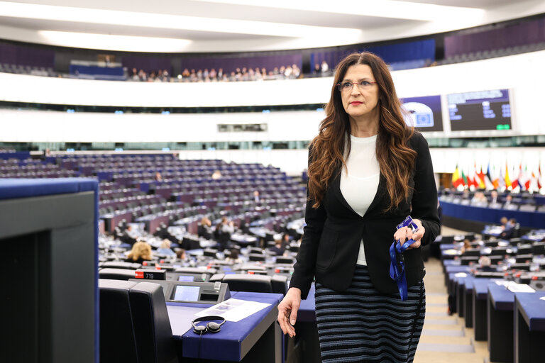 Photo 13 : Romana JERKOVIC in the EP in Strasbourg