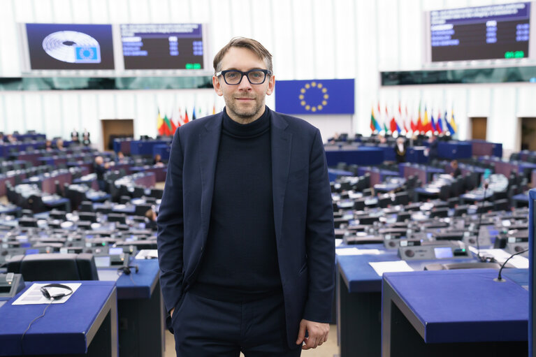 Foto 14: Pierfrancesco MARAN in the EP in Strasbourg