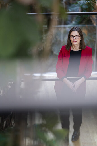 Photo 1 : Martine KEMP in the EP in Strasbourg