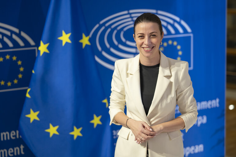 Fotografie 4: Irena JOVEVA in the EP in Strasbourg