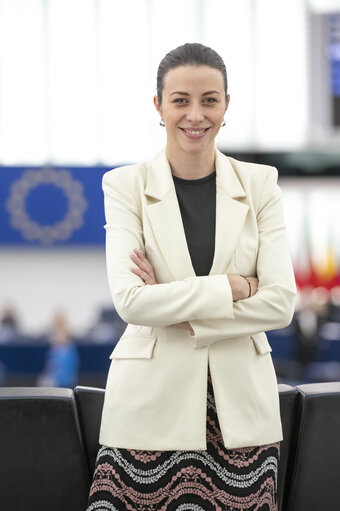 Photo 5: Irena JOVEVA in the EP in Strasbourg