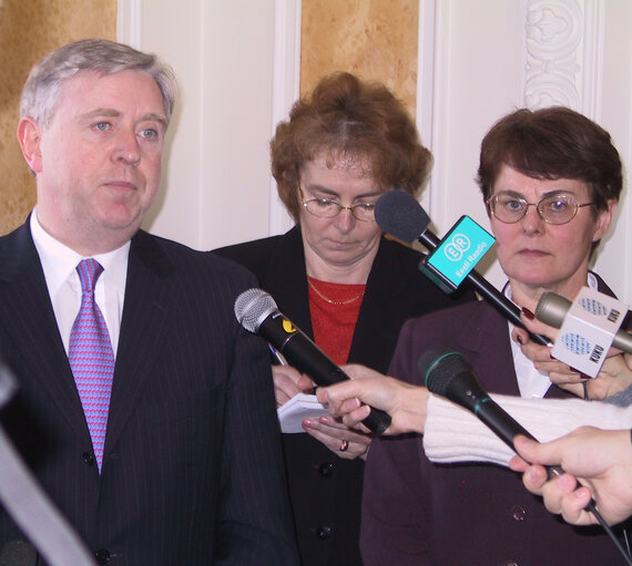 Fotogrāfija 4: Pat Cox, EP President, during his official visit to Estonia, October 15, 2003