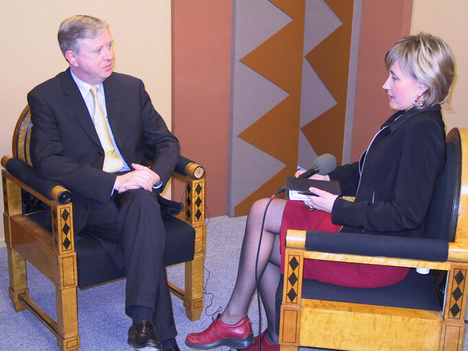 Fotografia 15: Pat Cox, EP President, during his official visit to Estonia, October 15, 2003