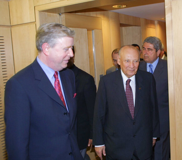 Pat Cox, EP President meets with Glafcos Clerides during his official visit to Nicosia, Cyprus, May 8, 2002