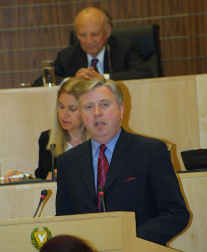 Foto 8: Pat Cox, EP President makes a speech at the house of the representatives during his official visit to Nicosia, Cyprus, May 8, 2002