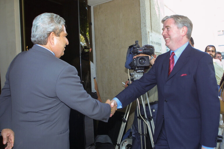 Pat Cox, EP President meets with Glafcos Clerides during his official visit to Nicosia, Cyprus, May 8, 2002