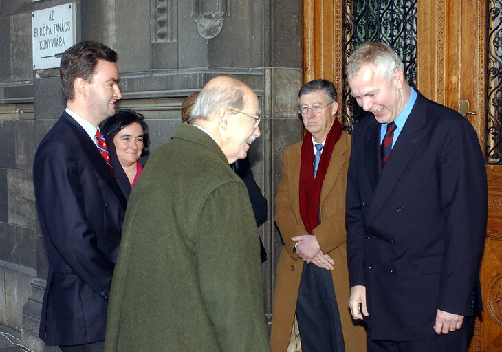 Valokuva 7: Inauguration of the European Parliament liaison office in Budapest, Hungary, January 30, 2003...