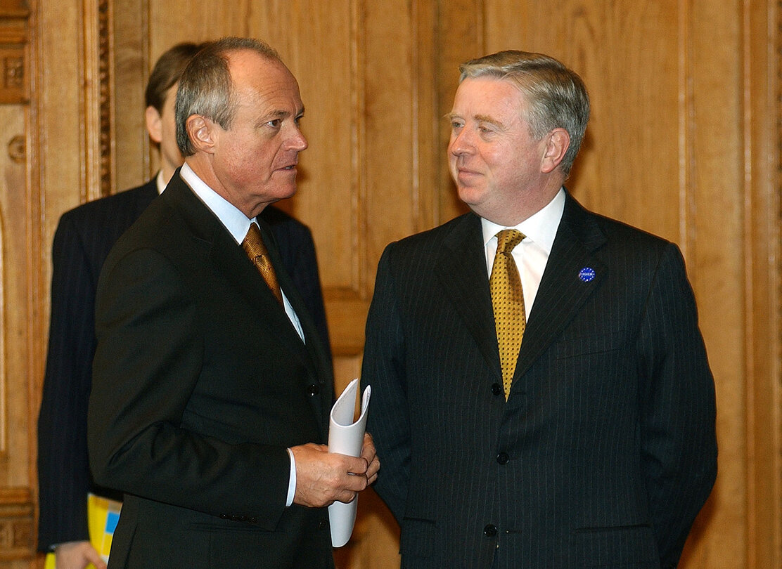 Pat Cox, EP President meets with Peter Medgyessy, Prime Minister during his official visit Budapest, Hungary, March 14, 2003.