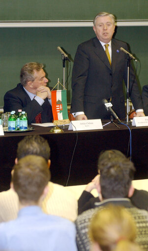 Valokuva 8: Pat Cox, EP President during his official visit in Hungary, March 14, 2003.