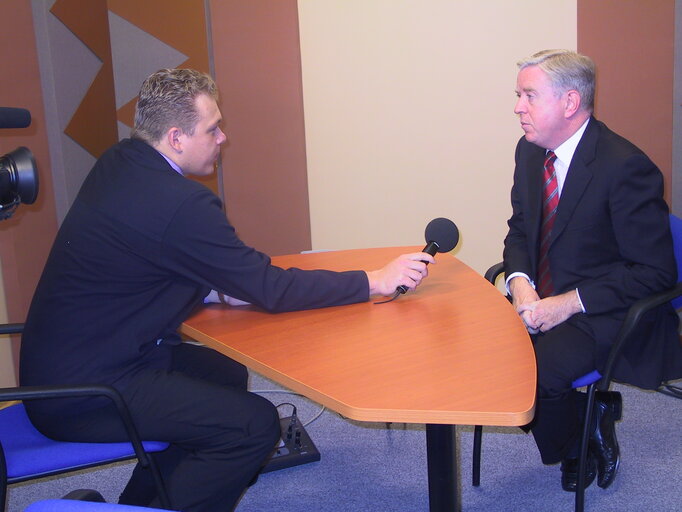 Fotografie 6: Pat COX, EP President during his official visit in Tallin, Estonia, 10 September, 2003.