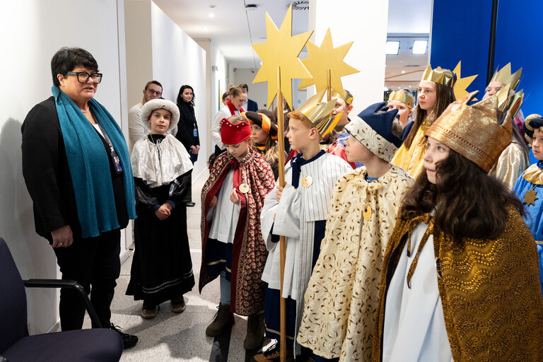 Fotografija 7: Visit of the Carol Singers  MMXXV