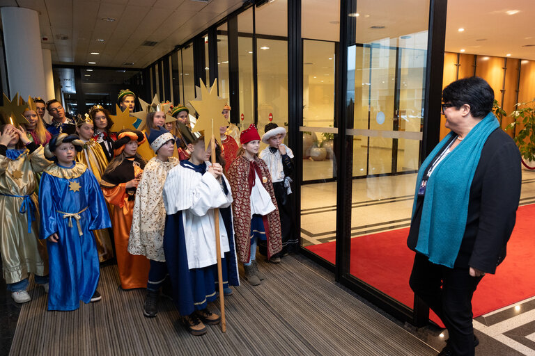 Fotografija 14: Visit of the Carol Singers  MMXXV