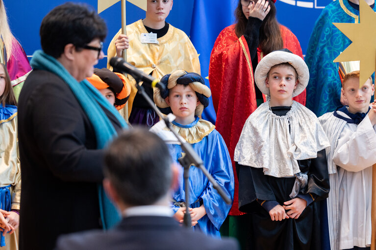 Fotografija 41: Visit of the Carol Singers  MMXXV