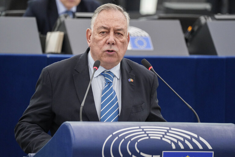 Photo 48: EP Plenary session - Ceasefire in Gaza - the urgent need to release the hostages, to end the humanitarian crisis in Gaza and to pave the way for a two-state solution