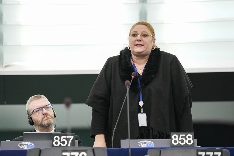 Fotografija 1: EP Plenary session - Ceasefire in Gaza - the urgent need to release the hostages, to end the humanitarian crisis in Gaza and to pave the way for a two-state solution