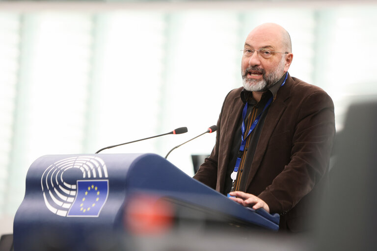 EP Plenary session - Heat record year 2024 - the need for climate action to fight global warming