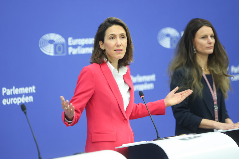 Foto 4: Press briefing Renew Europe