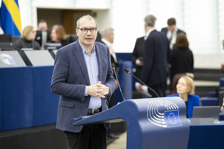 EP Plenary session - The need to enforce the Digital Services Act to protect democracy on social media platforms against foreign interference and biased algorithms