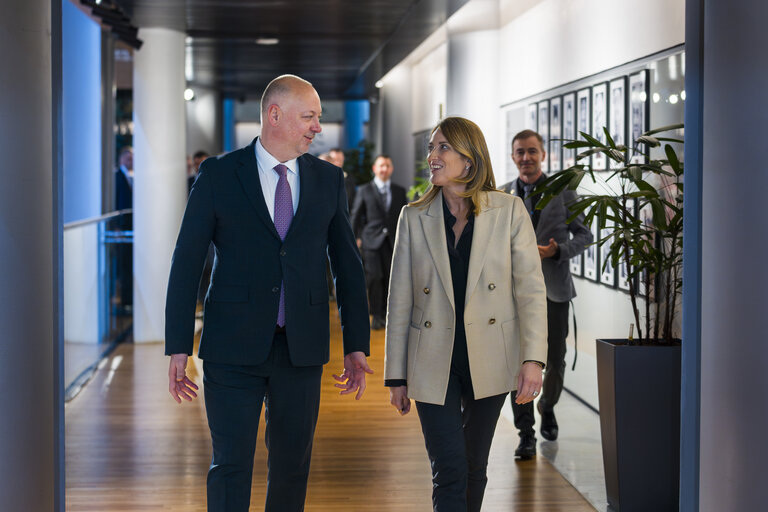 Foto 27: Roberta METSOLA, EP President meets with Rosen ZHELYAZKOV, Bulgarian Prime Minister